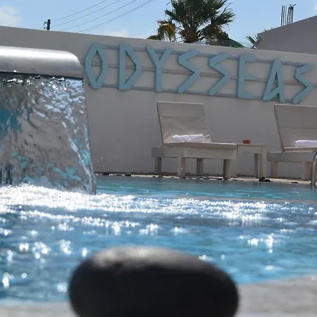ホテル Odysseas ペリヴォラス