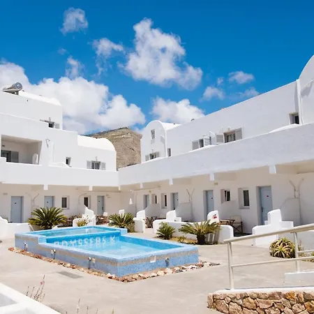 Odysseas 3* Perivolos (Santorini)