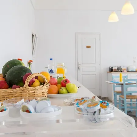 Odysseas Hotel 3*