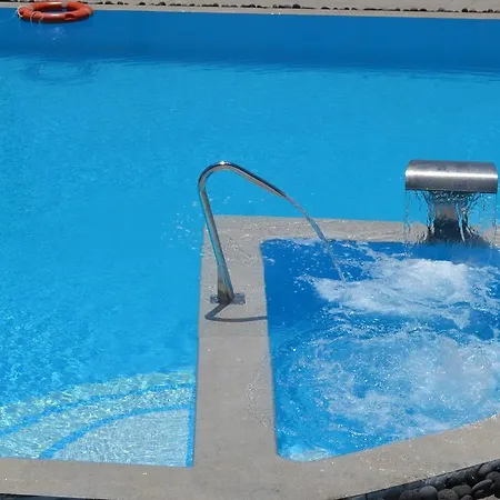 Odysseas Hotel 3*