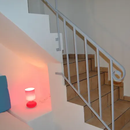 Odysseas Hotell 3*